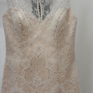 Wedding gown